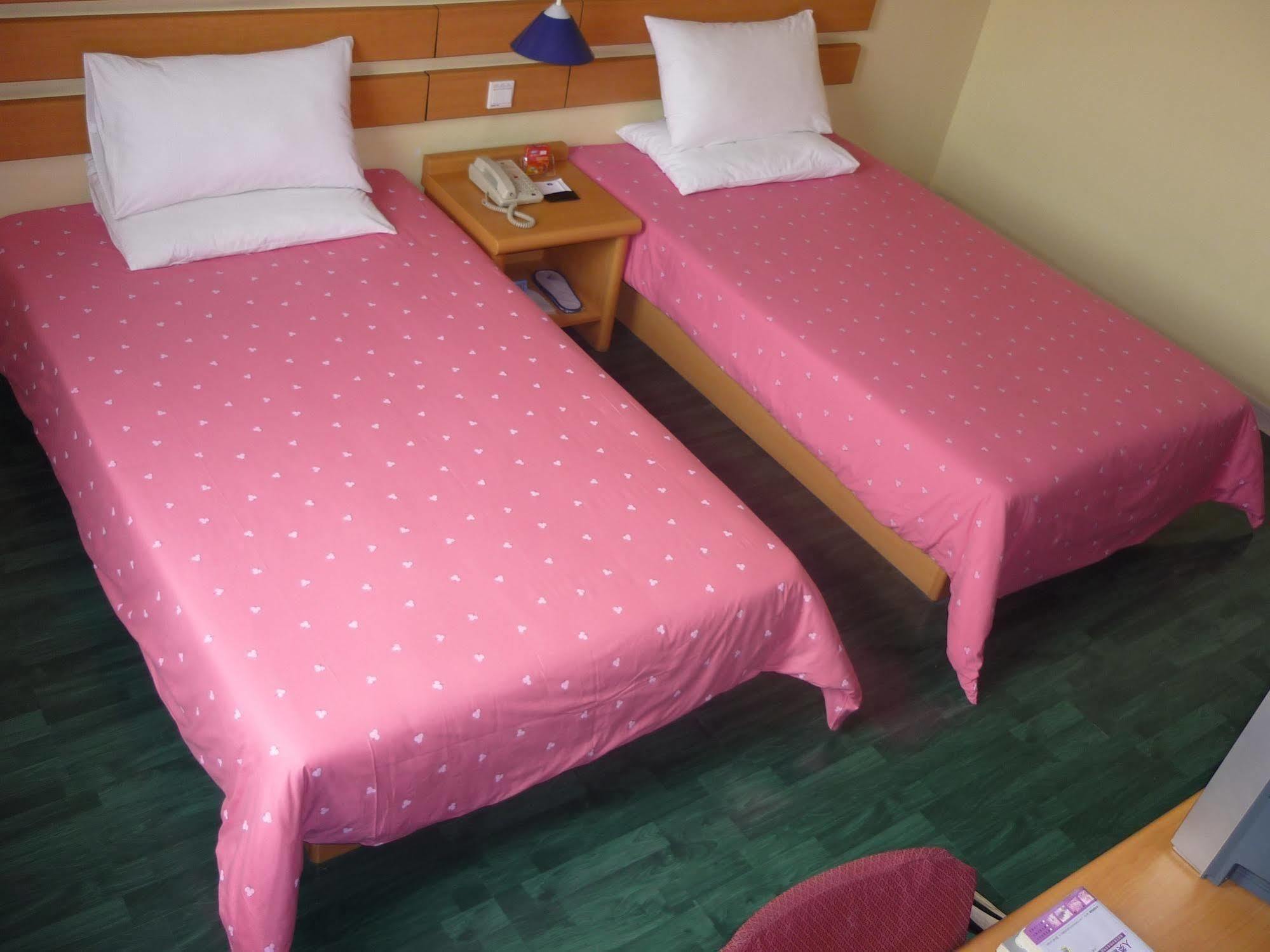 Home Inn Zibo Railway Station Extérieur photo